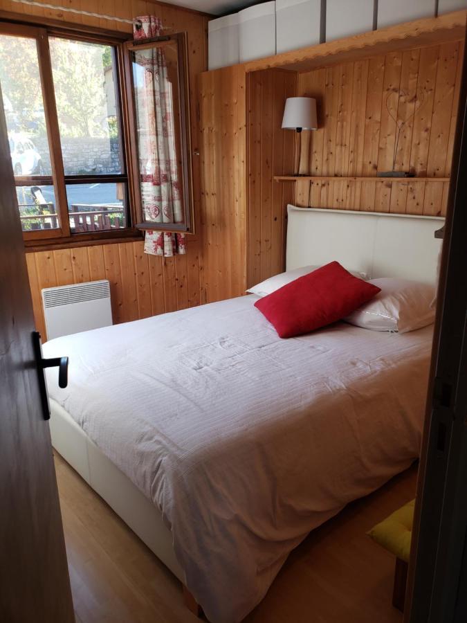 Chalet Le 22 Agnieres Le Devoluy Exterior photo